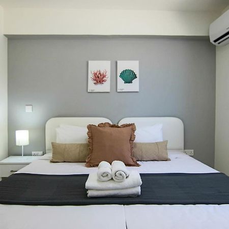 아이아 나파 Phaedrus Living City View Fountain Court 08 아파트 외부 사진