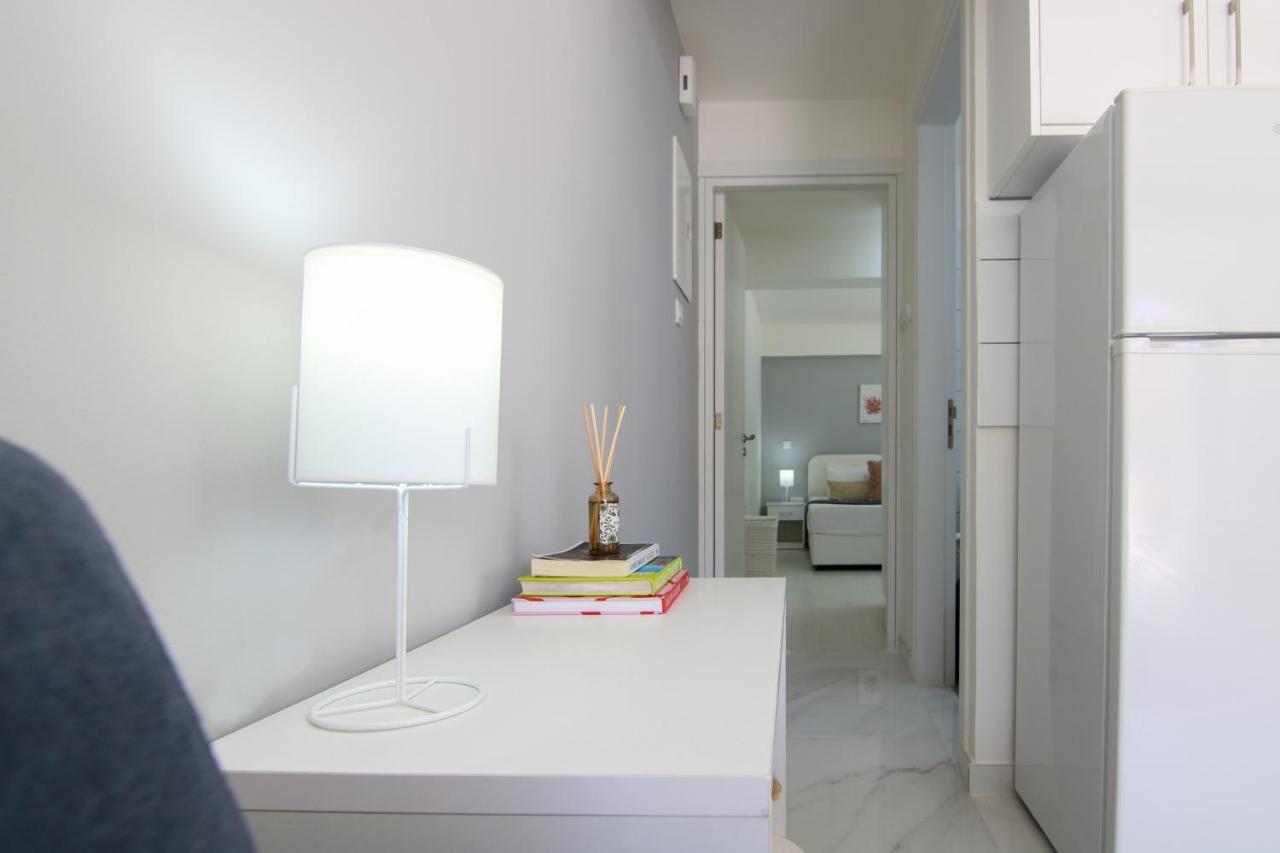 아이아 나파 Phaedrus Living City View Fountain Court 08 아파트 외부 사진