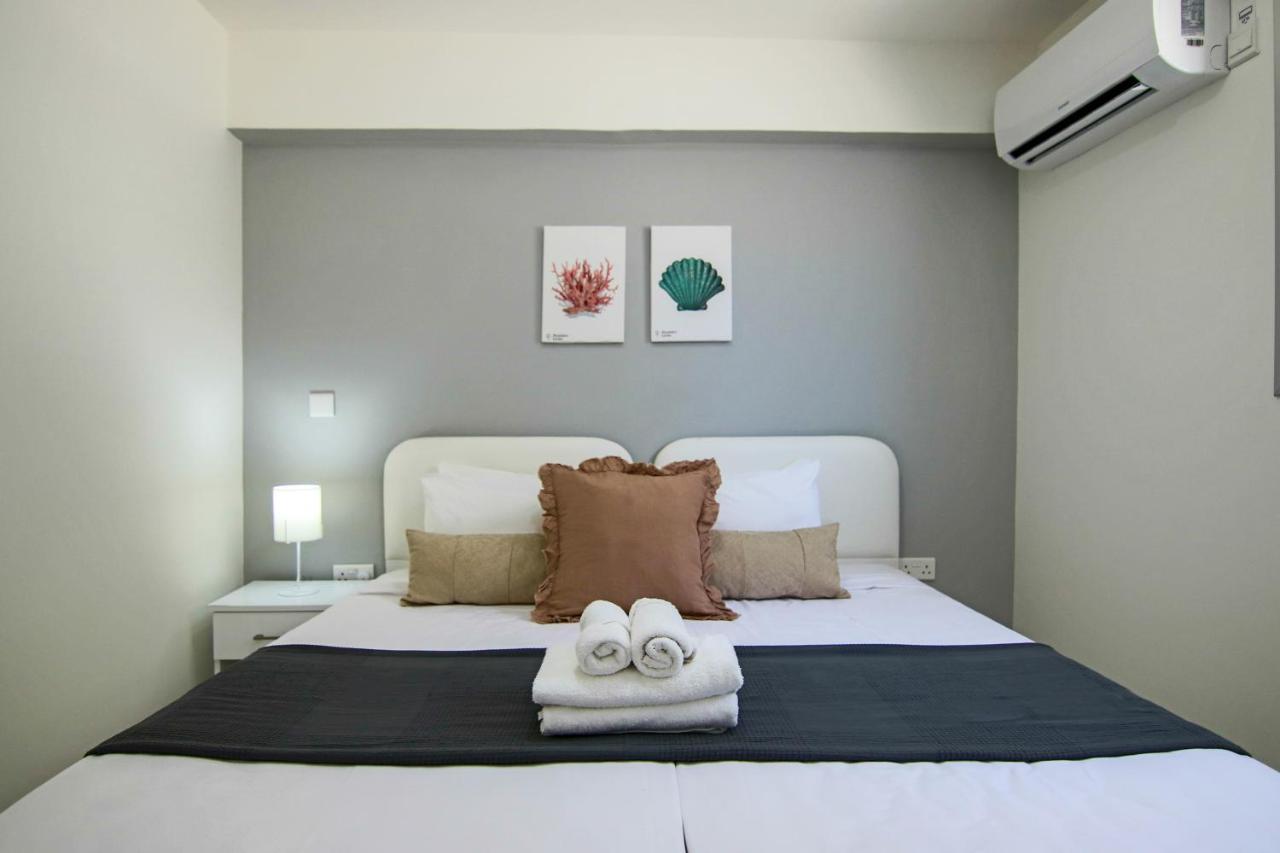 아이아 나파 Phaedrus Living City View Fountain Court 08 아파트 외부 사진
