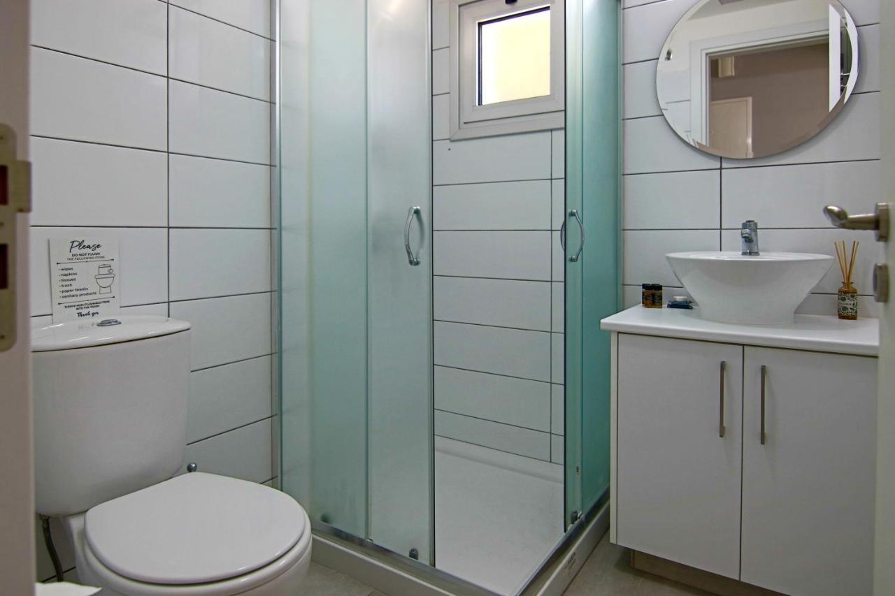 아이아 나파 Phaedrus Living City View Fountain Court 08 아파트 외부 사진